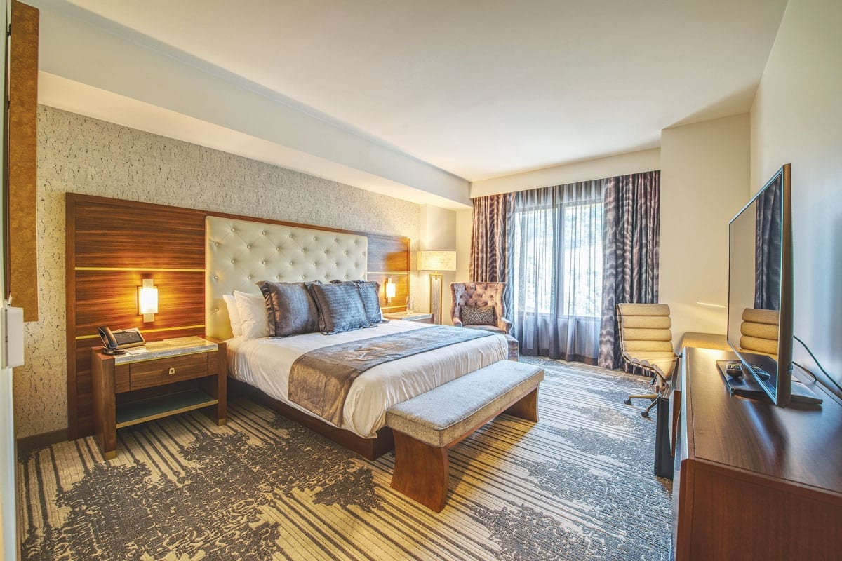 emKing-Room-no-Balcony-UPD Legacy Room
